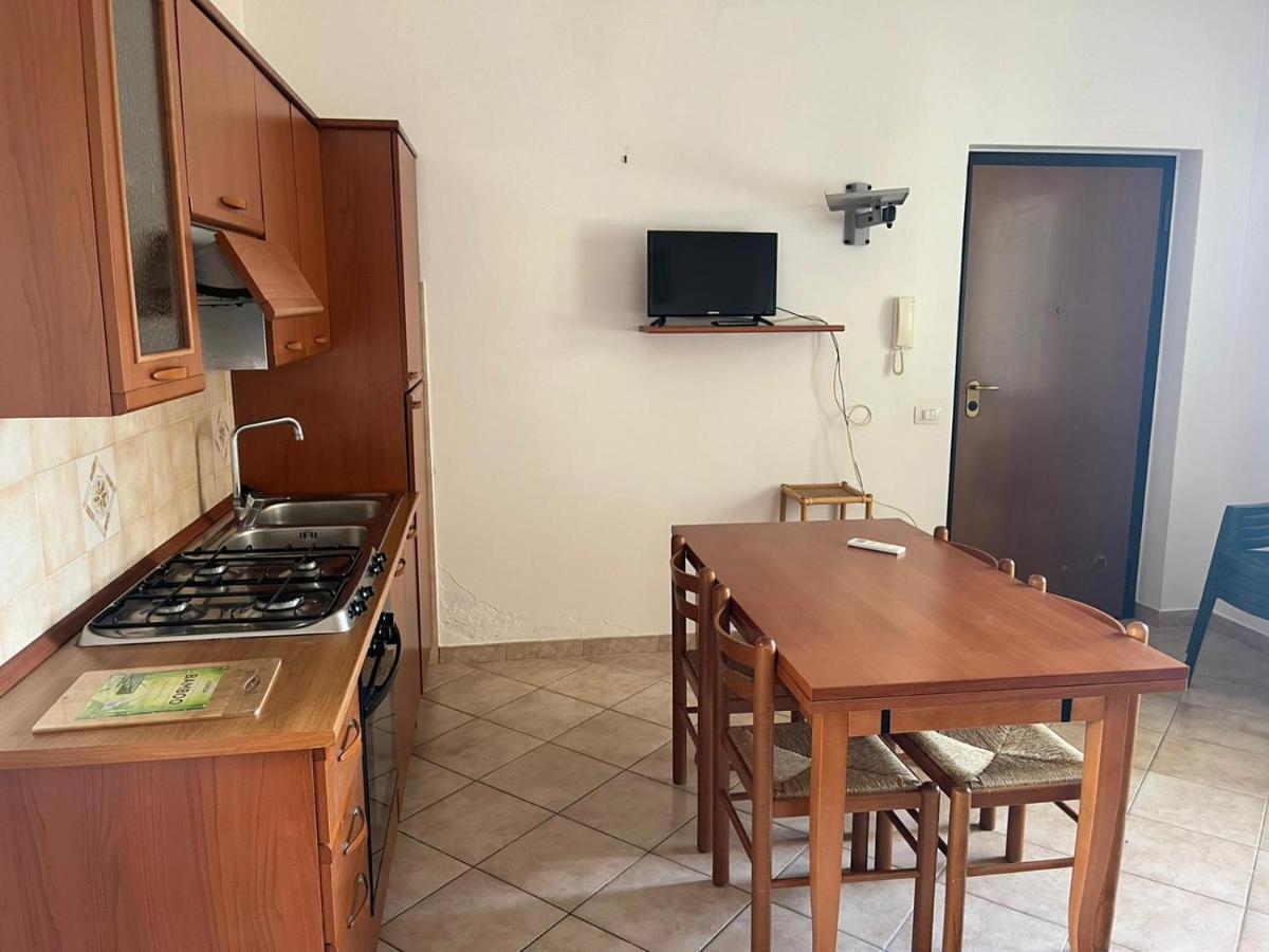 Апартаменты Bilocale Vista Mare Sul Lungomare Сидерно-Марина Экстерьер фото